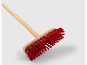 Red PVC Deck Scrubbing Brush 225mm + Handle VR18HHL