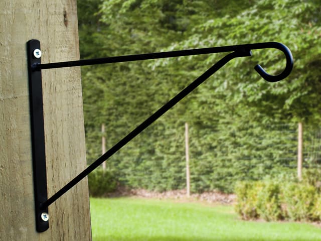 Kingfisher Hanging Basket Bracket 10in HBB10B