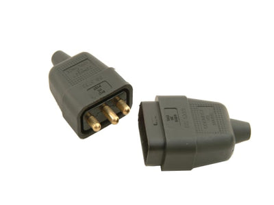 SMJ Rubber Plug Socket 3 Pin 10Amp Black RC3PBC