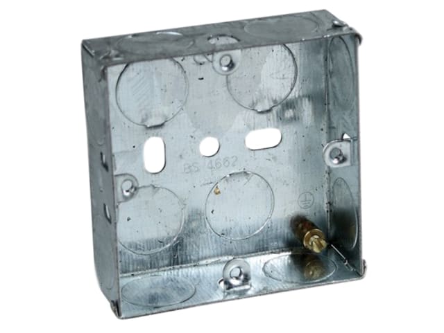 Axiom Metal Socket Box 35mm Pack of 10