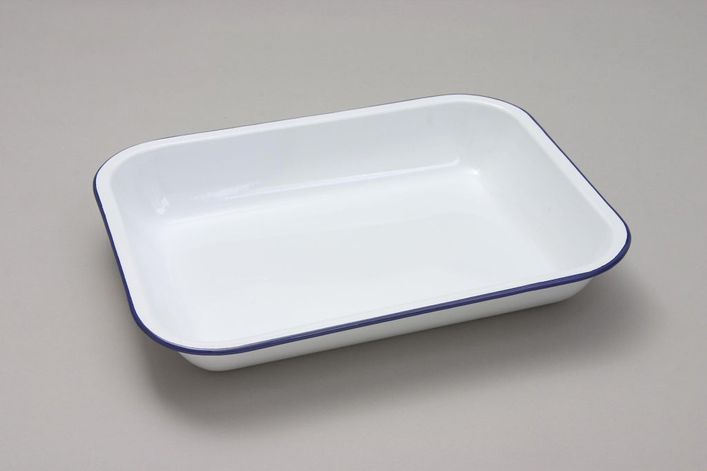 Falcon Bakepan White 31 x 25 x 5cm