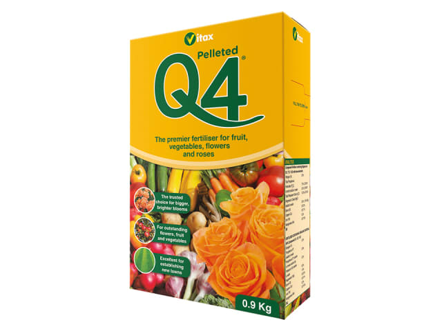 Vitax Q4 Fertiliser 900g