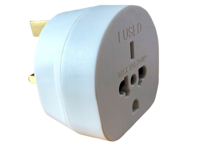 Lyvia UK Visitor Adaptor 1666